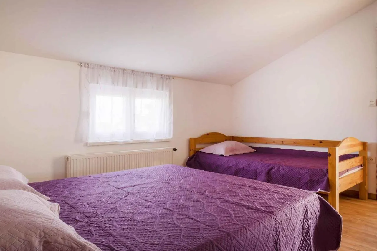 Apartment Pula 2