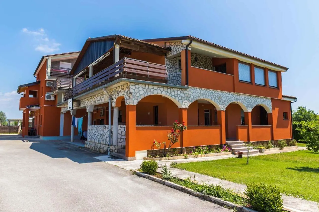 Apartment Pula 2