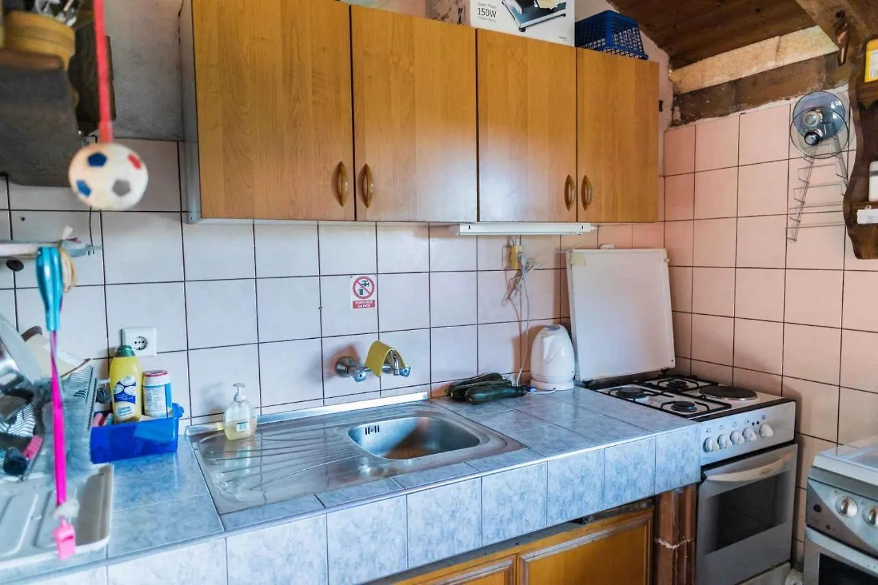 Apartment Pula 2 0*,  Croatia