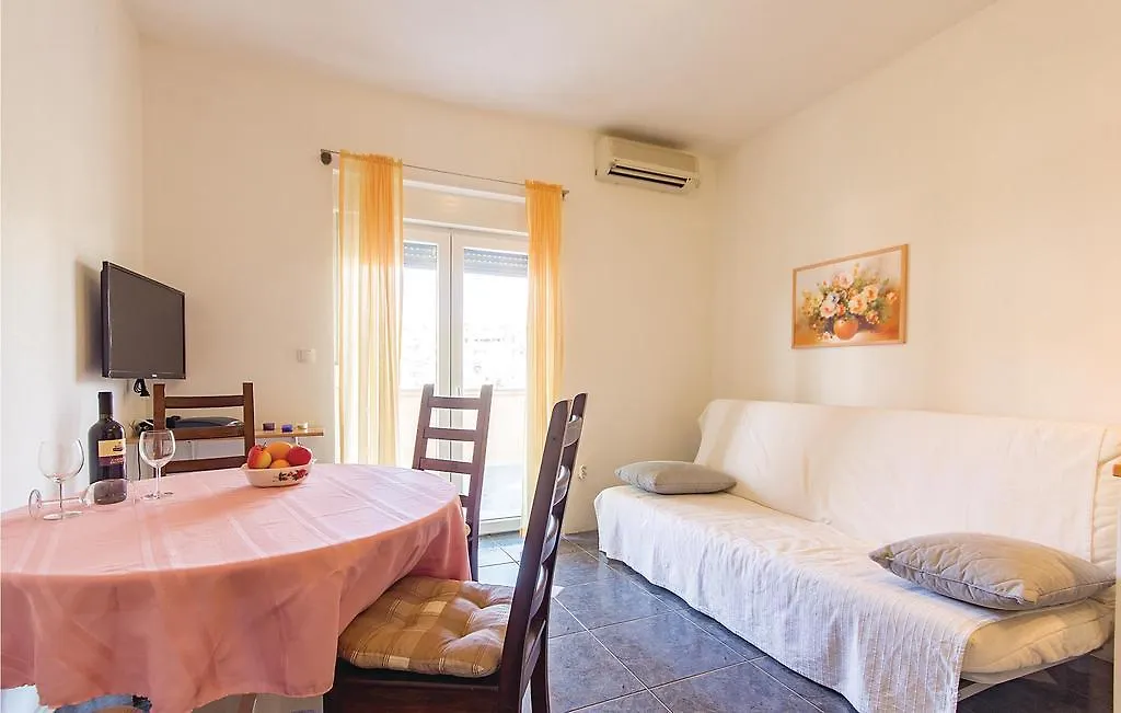 Apartment Pula 2 0*,