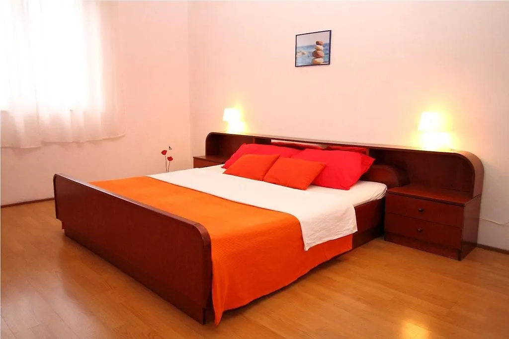 Apartment Pula 2